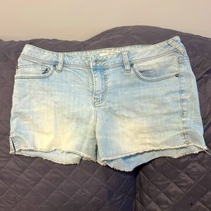 Women’s Jean Shorts
